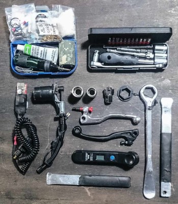 tools01.jpg